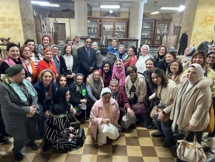 الجمعية الجغرافية المصرية تستقبل رابطة زوجات الدبلوماسيين المصريين ورؤساء البعثات الأجنبية