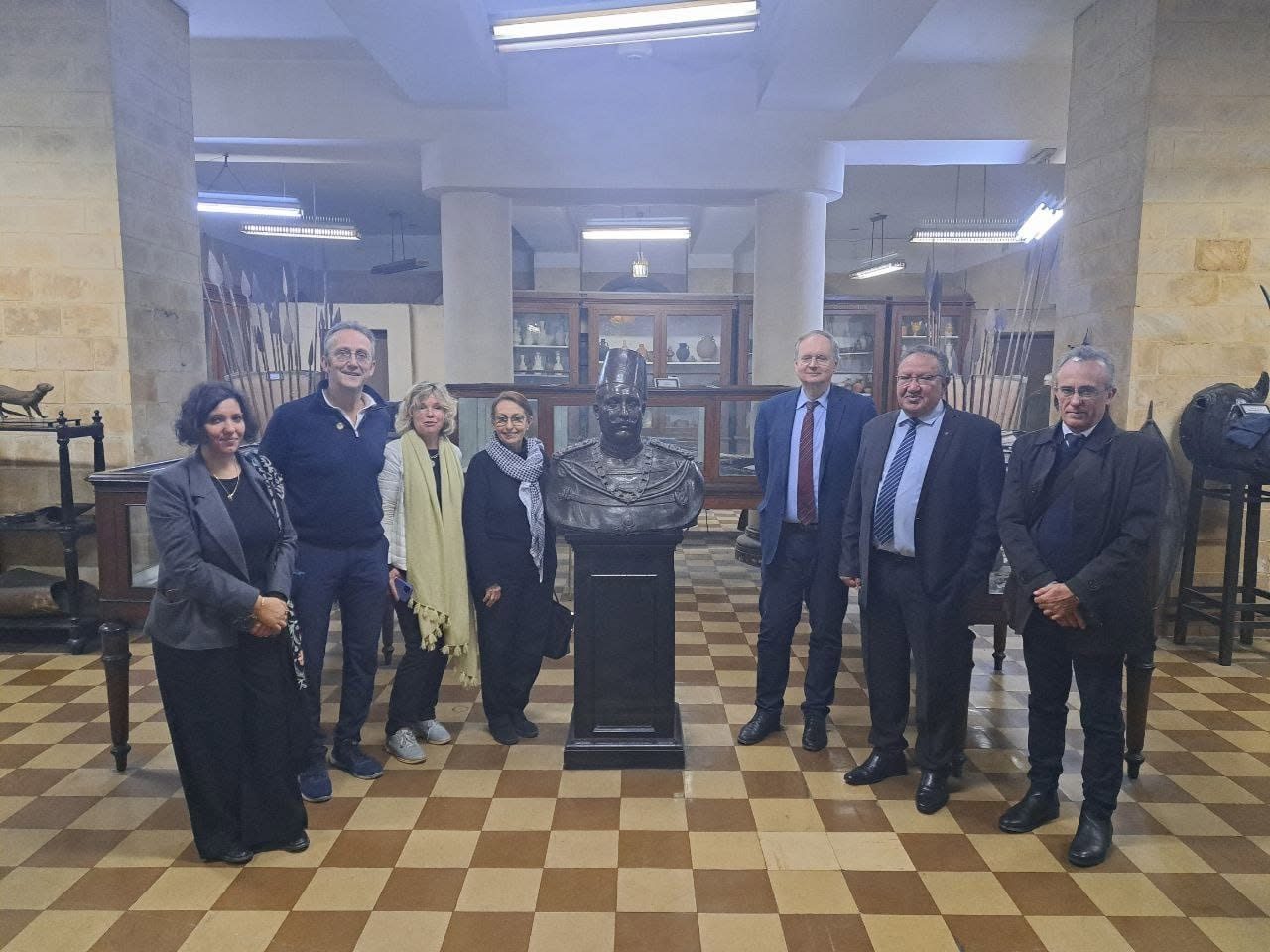 رئيس بعثة الاتحاد الأوروبي في مصر يزور الجمعية الجغرافية المصرية ويبحث آفاق التعاون
