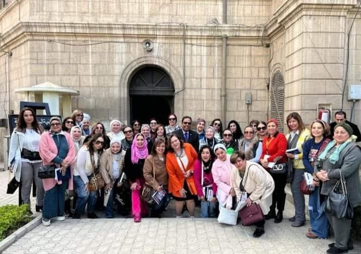 الجمعية الجغرافية المصرية تستقبل رابطة زوجات الدبلوماسيين المصريين ورؤساء البعثات الأجنبية